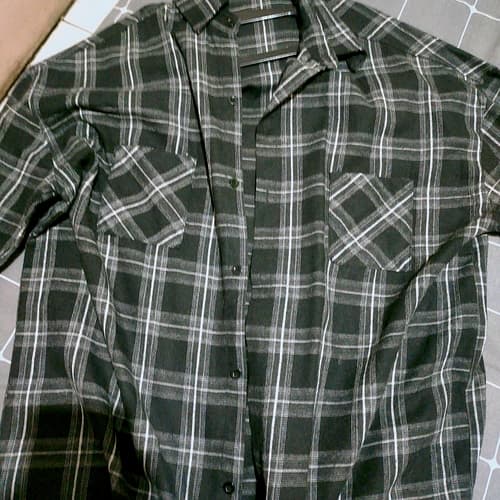 kemeja flanel H&M